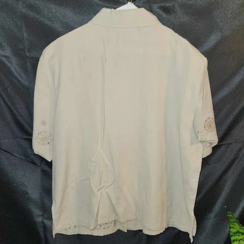 Women's linen Capri 2pc set - Picture 5 of 5